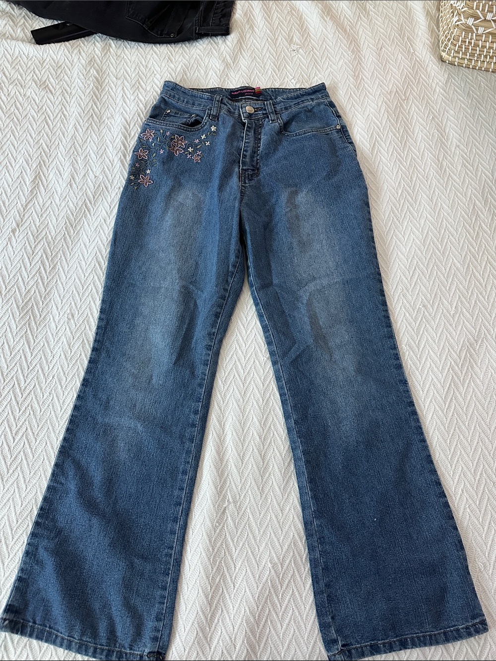 Uniqlo Blue Wide-Leg Jeans with Floral Embroidery
